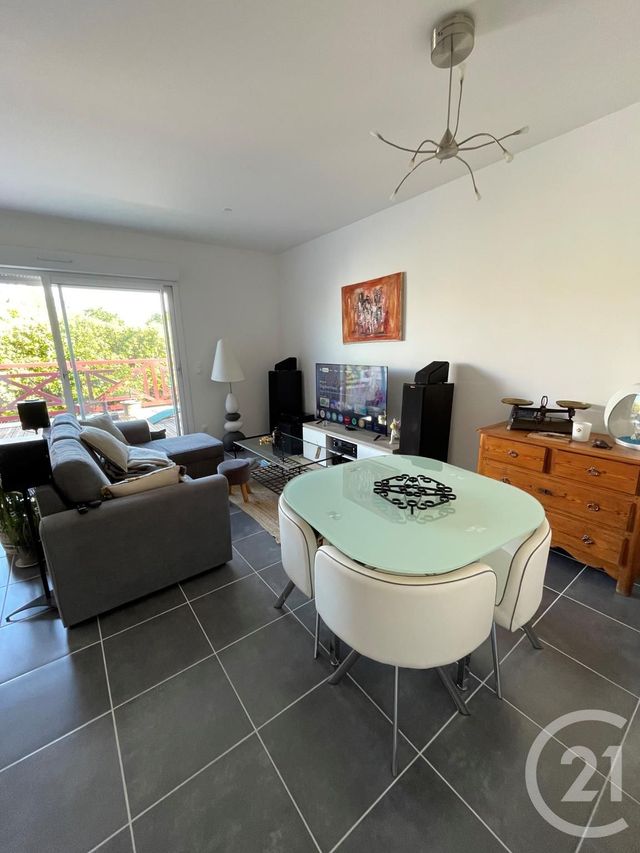 Appartement T2 à louer - 2 pièces - 46.44 m2 - ANDERNOS LES BAINS - 33 - AQUITAINE - Century 21 Immobellevue