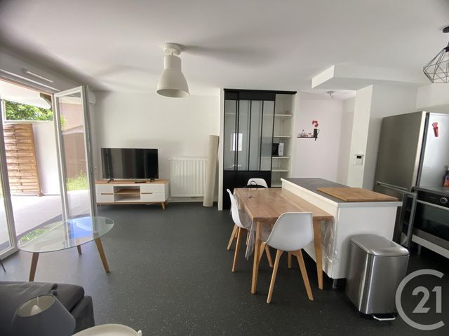 Appartement T2 à louer - 2 pièces - 43.0 m2 - ANDERNOS LES BAINS - 33 - AQUITAINE - Century 21 Immobellevue