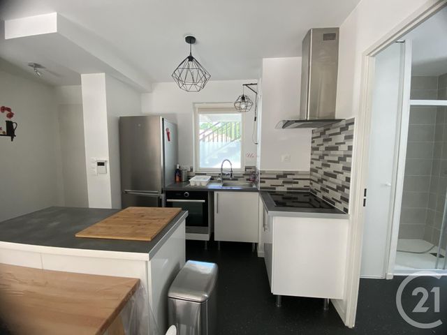 Appartement T2 à louer - 2 pièces - 43.0 m2 - ANDERNOS LES BAINS - 33 - AQUITAINE - Century 21 Immobellevue
