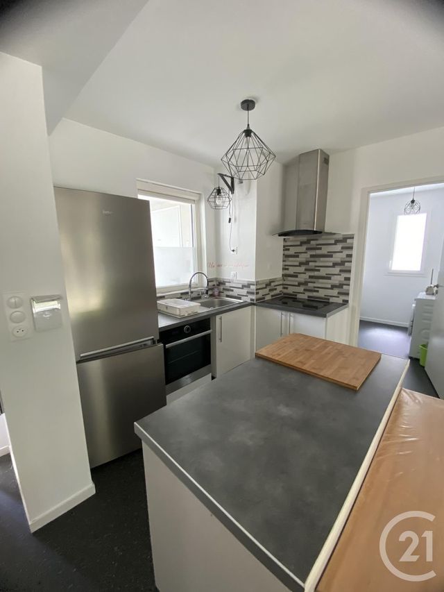 Appartement T2 à louer - 2 pièces - 43.0 m2 - ANDERNOS LES BAINS - 33 - AQUITAINE - Century 21 Immobellevue