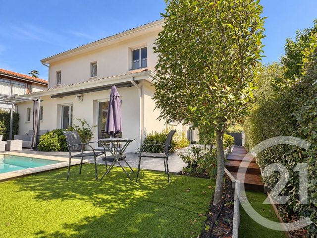 maison à vendre - 5 pièces - 138.0 m2 - ANDERNOS LES BAINS - 33 - AQUITAINE - Century 21 Immobellevue