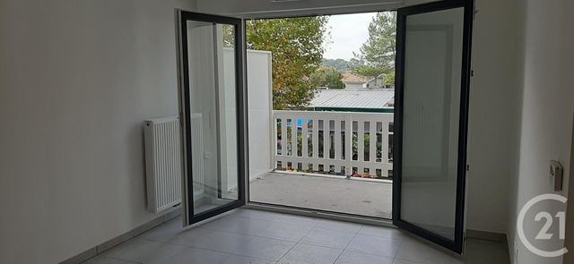 Appartement T2 à louer - 2 pièces - 44.32 m2 - ANDERNOS LES BAINS - 33 - AQUITAINE - Century 21 Immobellevue