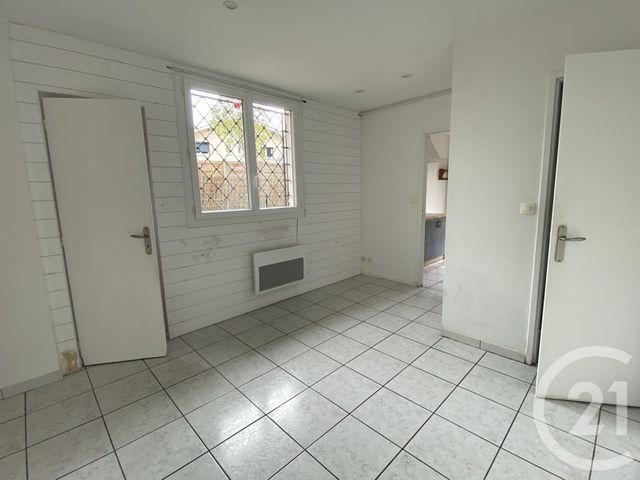 Appartement T2 à louer - 2 pièces - 34.97 m2 - LANTON - 33 - AQUITAINE - Century 21 Immobellevue