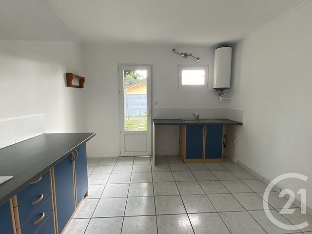 Appartement T2 à louer - 2 pièces - 34.97 m2 - LANTON - 33 - AQUITAINE - Century 21 Immobellevue