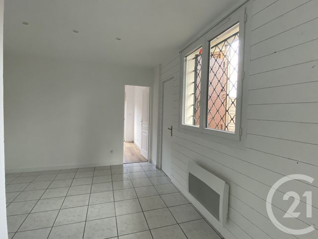 Appartement T2 à louer - 2 pièces - 34.97 m2 - LANTON - 33 - AQUITAINE - Century 21 Immobellevue